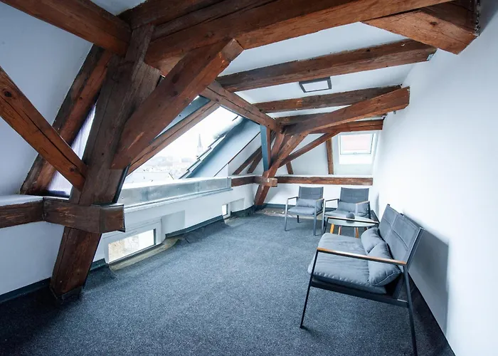 Schlossberg - Ferienwohnung Im Herzen Von Selb